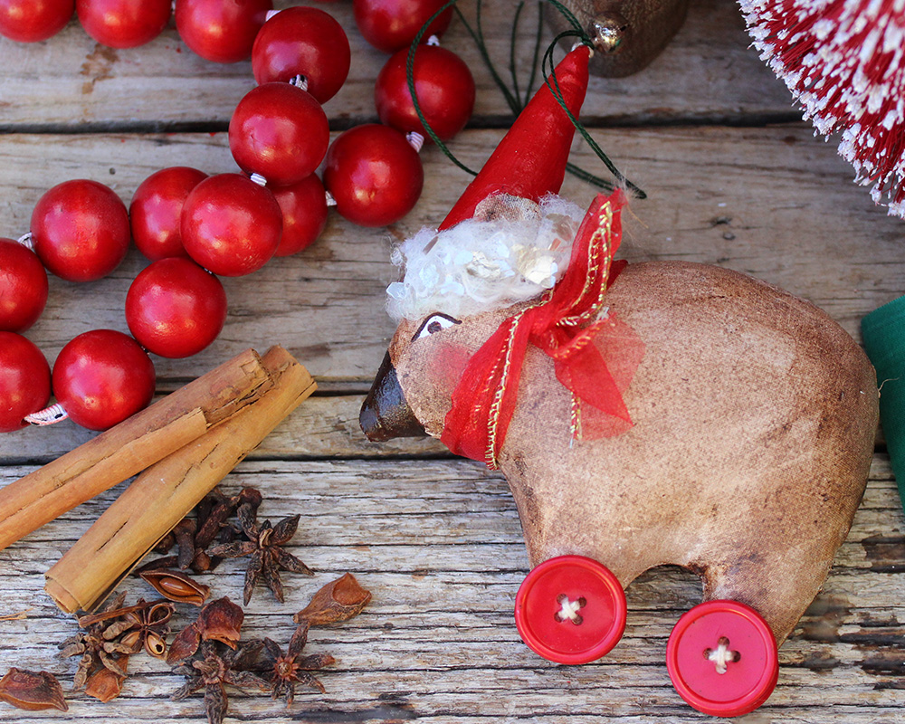 Wombat, Vintage Style Tree Decoration | Brown - Image 2