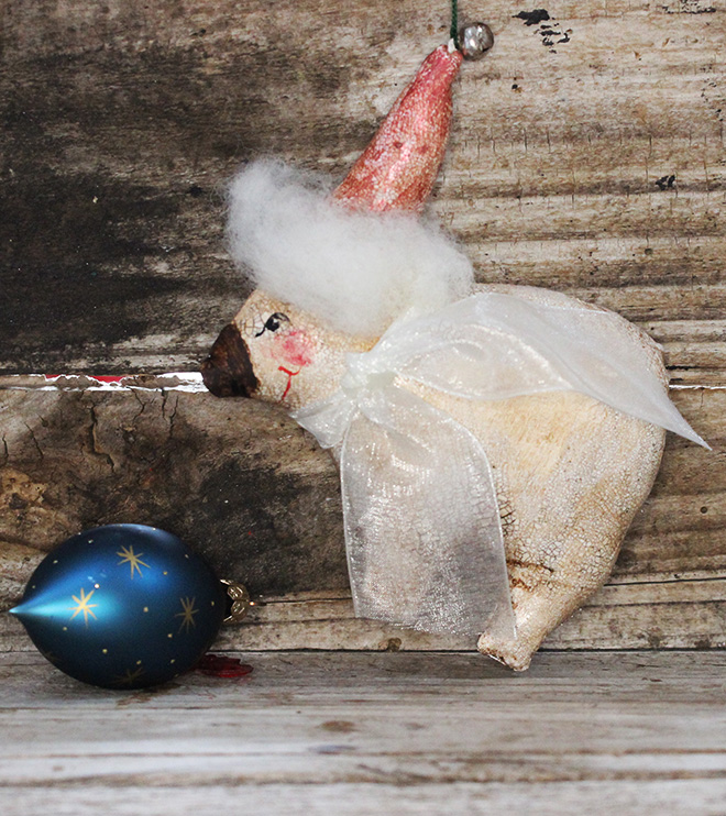 Wombat, Vintage Style Tree Decoration | Rose Gold